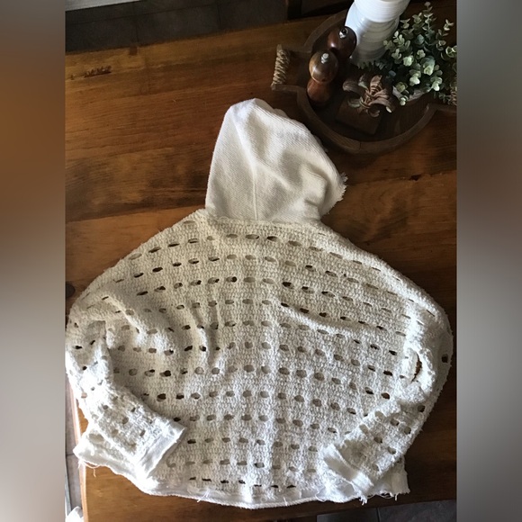 SOLD ππΌFree People zip hoodie knit like new - Picture 5 of 10